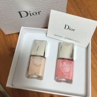 ディオール(Dior)のDiorヴェルニ❤️EMODAマニキュア(その他)