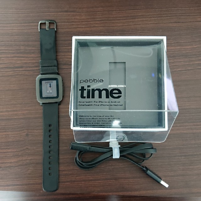 【中古】スマートウォッチ ぺプル タイム pebble time 黒 メンズの時計(腕時計(デジタル))の商品写真