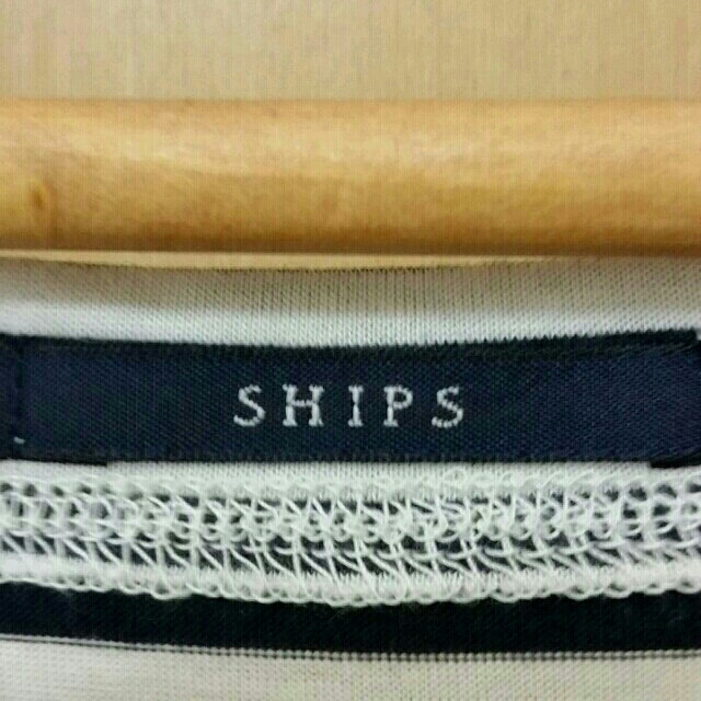 SHIPS(シップス)のSHIPS ボーダー花柄Tシャツ レディースのトップス(Tシャツ(半袖/袖なし))の商品写真
