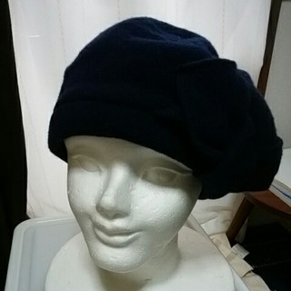 ランバンオンブルー(LANVIN en Bleu)のランバンオンブルーベレー帽　ウール　ネイビーリボン付57、`5㎝(ハンチング/ベレー帽)
