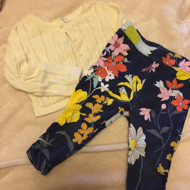 babyGAP(ベビーギャップ)のbabygap カーディガン、レギパン キッズ/ベビー/マタニティのキッズ服女の子用(90cm~)(カーディガン)の商品写真