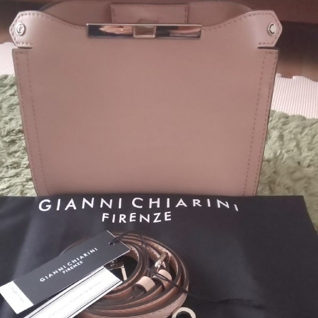 レディース新品GIANNICHIARINIバッグ