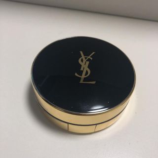 イヴサンローランボーテ(Yves Saint Laurent Beaute)のアンクル ド ポー ルクッション B30(ファンデーション)