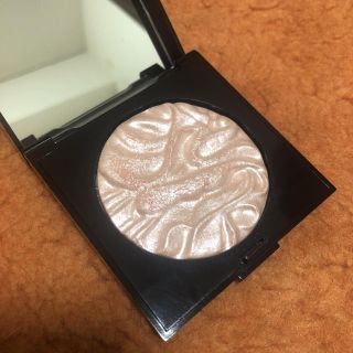 ローラメルシエ(laura mercier)のローラメルシエ ディボーション(フェイスカラー)