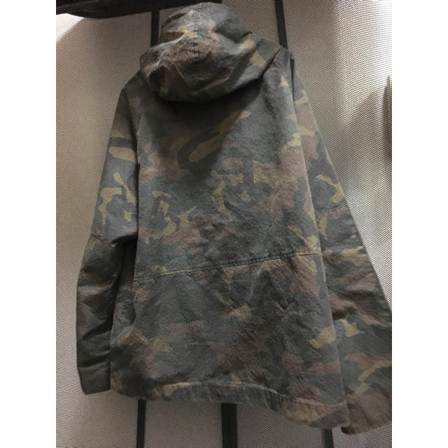 Supreme(シュプリーム)の期間限定値下げ yeezy season 1 camo カモ ジャケット メンズのジャケット/アウター(ブルゾン)の商品写真