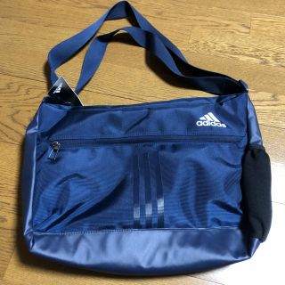 アディダス(adidas)のアディダス ショルダーバッグ(ショルダーバッグ)