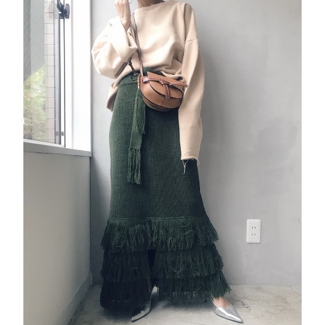 Ameri VINTAGE(アメリヴィンテージ)の新品タグ アメリヴィンテージ FRINGE TIERED SKIRT レディースのスカート(ロングスカート)の商品写真