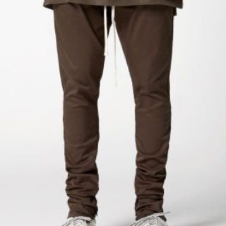 フィアオブゴッド(FEAR OF GOD)のFOG ESSENTIALS Drawstring pants スウェットパンツ(その他)