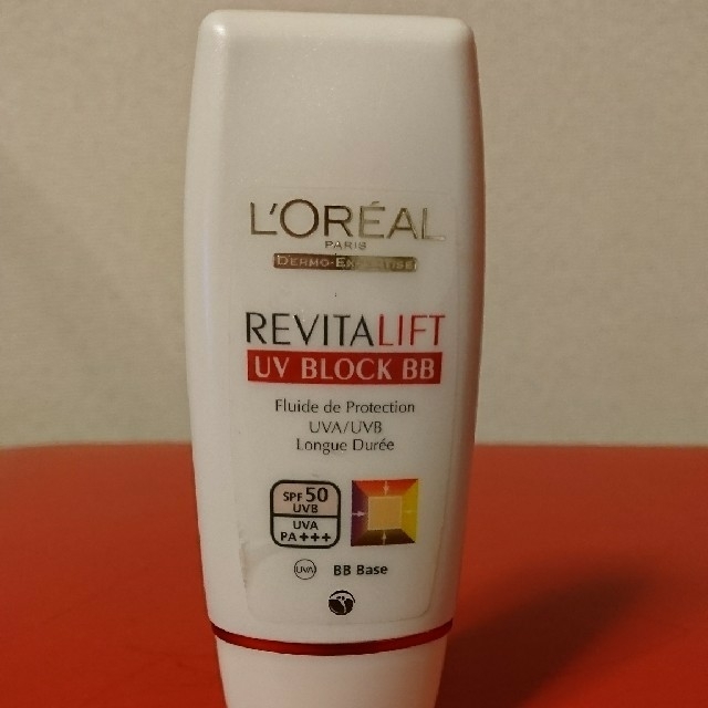 L'Oreal Paris(ロレアルパリ)のL'OREAL レヴィータリフト リバイタリフト UVブロック BB クリーム コスメ/美容のベースメイク/化粧品(化粧下地)の商品写真