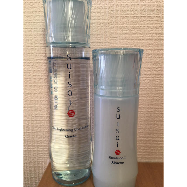 Suisai(スイサイ)のsuisai スイサイ 化粧水 乳液 ２個セット SUISAI  コスメ/美容のスキンケア/基礎化粧品(化粧水/ローション)の商品写真