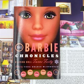 バービー(Barbie)のThe Barbie Chronicles バービー ・クロニクル 洋書(洋書)