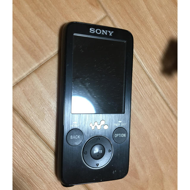 SONY(ソニー)のソニーウォークマン  NW-S736F  4ギガ スマホ/家電/カメラのオーディオ機器(ポータブルプレーヤー)の商品写真