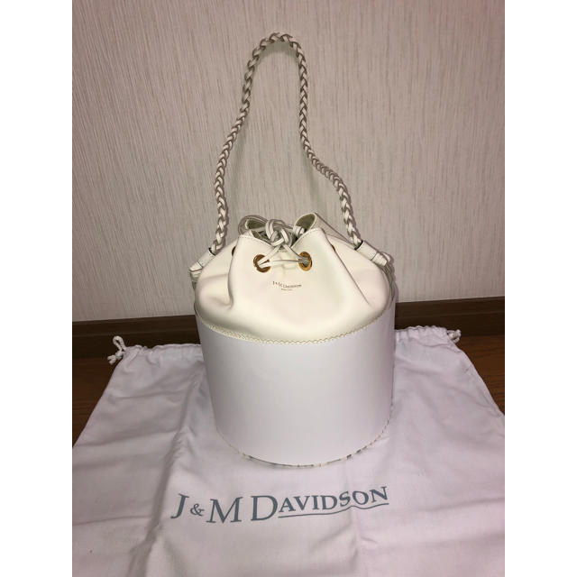 J&M DAVIDSON(ジェイアンドエムデヴィッドソン)の新品未使用☆J&M DAVIDSON  カーニバルL レディースのバッグ(ショルダーバッグ)の商品写真