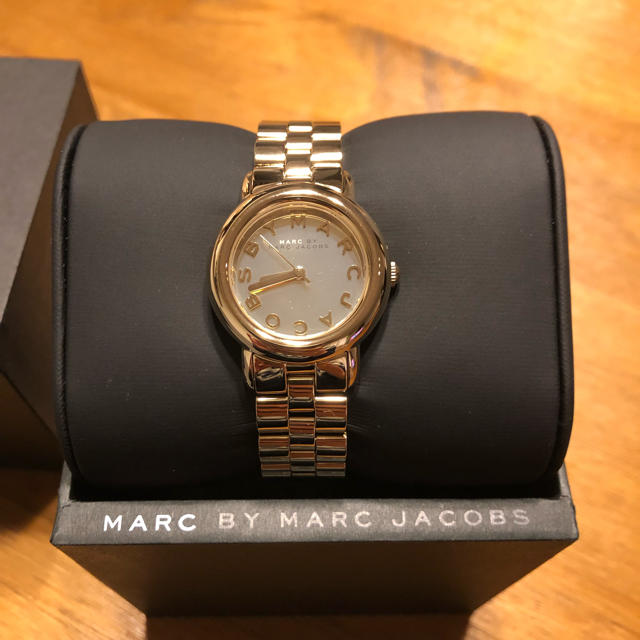 MARC BY MARC JACOBS 時計