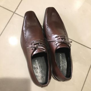 Trussardi(靴/シューズ)のフリマアイテム一覧 Trussardi(靴/シューズ)のフリマアイテム一覧