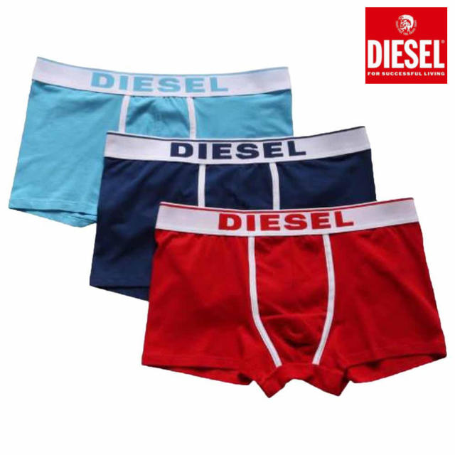 DIESEL(ディーゼル)のDiesel ボクサーパンツ 3パック Blue / Navy / Red S メンズのアンダーウェア(ボクサーパンツ)の商品写真
