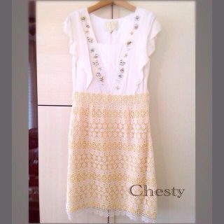 チェスティ(Chesty)の新品未使用♡ビジューワンピース(ひざ丈ワンピース)