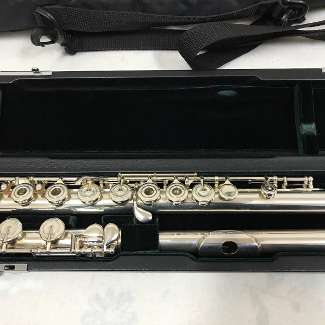 美品 フルート Pearl Flute Cantabile F-8800R 楽器の管楽器(フルート)の商品写真
