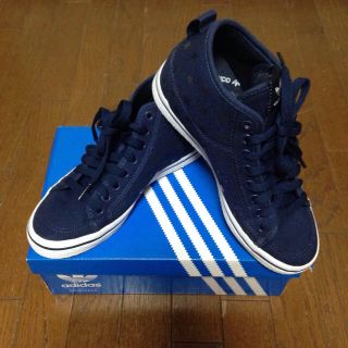 アディダス(adidas)のadidasインヒールスニーカー(スニーカー)