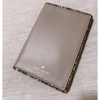 ケイトスペードニューヨーク(kate spade new york)のケイトスペード パスポートケース(パスケース/IDカードホルダー)