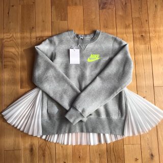 サカイ(sacai)のナイキ × サカイ バックプリーツ  フレア テックフリース (トレーナー/スウェット)