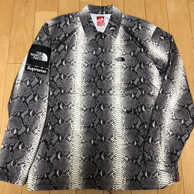 Blackブラック黒Supreme The North Face Snakeskin Coaches