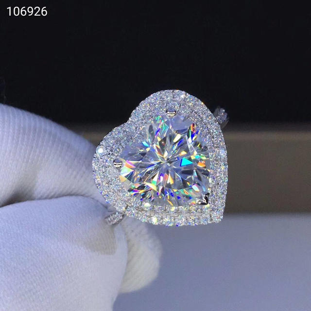 18k モアサナイト5ct 💍の通販 by mi'🤗フォロー様5-10%off🉐｜ラクマ