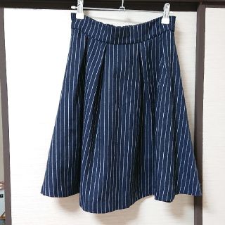 マジェスティックレゴン(MAJESTIC LEGON)の仁科様専用★ﾏｼﾞｪｽﾃｨｯｸﾚｺﾞﾝ★ふんわりストライプスカート(ひざ丈スカート)