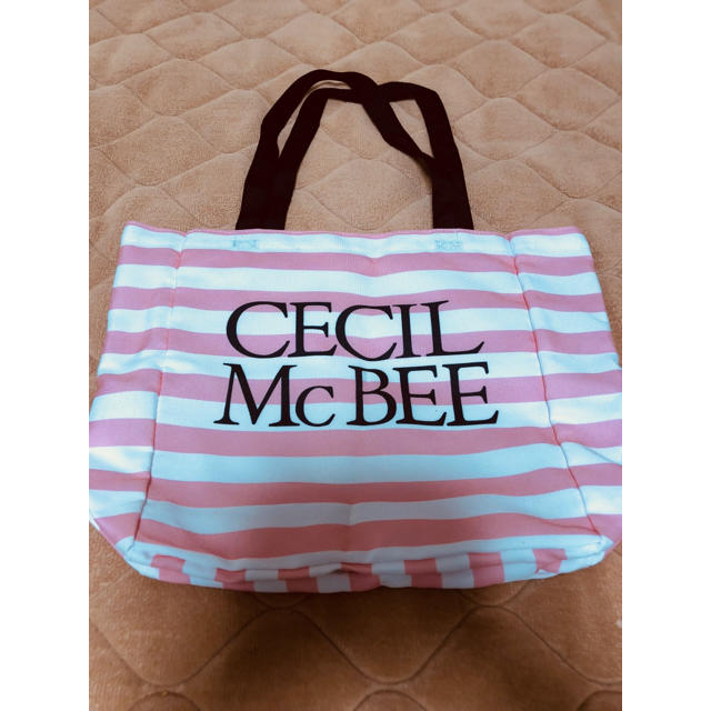 CECIL McBEE(セシルマクビー)のセシルマクビー ボーダーのトートバッグ レディースのバッグ(トートバッグ)の商品写真