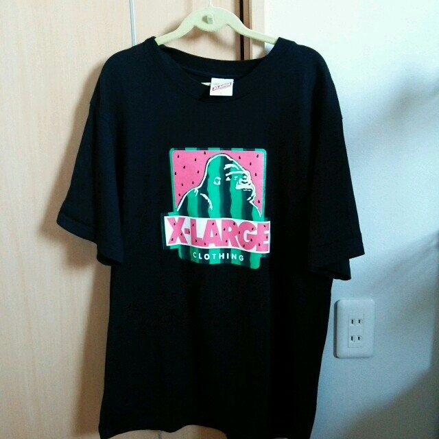 XLARGE(エクストララージ)のXｰLARGE☆スイカ柄ロゴＴ！ レディースのトップス(Tシャツ(半袖/袖なし))の商品写真