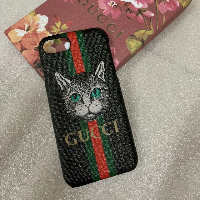Gucci - グッチ Gucci　iPhone7/8ケース　黒猫 携帯ケースの通販 by RaRa Cloche's shop｜グッチならラクマ