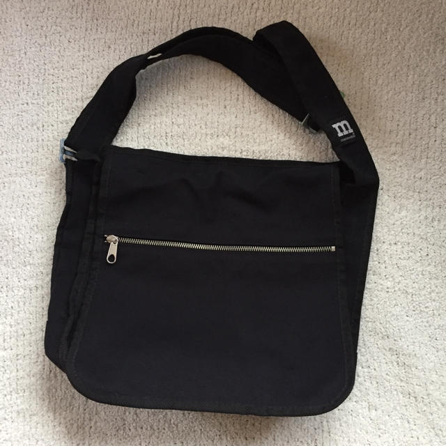 marimekko(マリメッコ)のMarimekko ショルダーバッグ ブラック レディースのバッグ(ショルダーバッグ)の商品写真