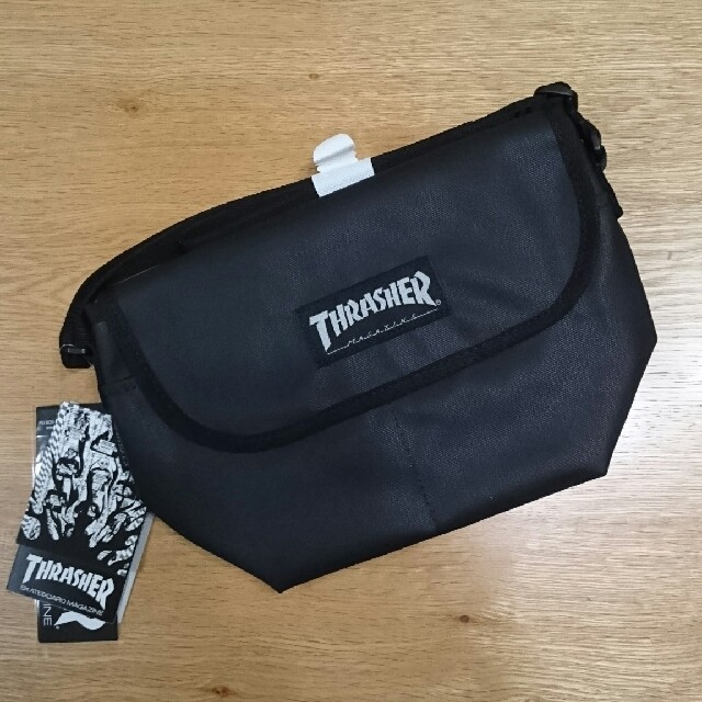 THRASHER(スラッシャー)のTHRASHER ショルダーバッグ  スラッシャー ボディバッグ メンズのバッグ(ショルダーバッグ)の商品写真