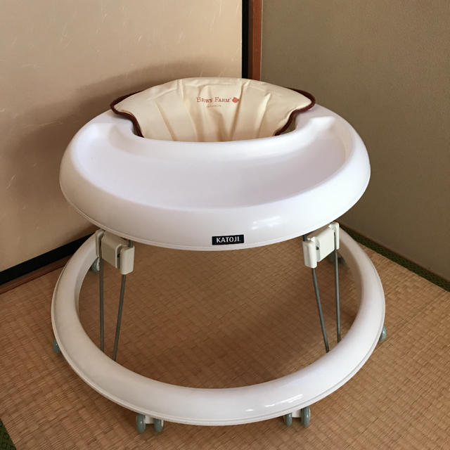 KATOJI(カトージ)のカトージ 歩行器 キッズ/ベビー/マタニティの外出/移動用品(歩行器)の商品写真