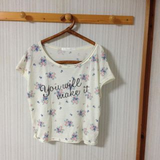 ココディール(COCO DEAL)の花柄Tしゃつ★(Tシャツ(半袖/袖なし))