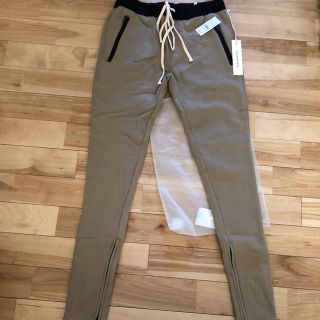 フィアオブゴッド(FEAR OF GOD)のFOG ESSENTIALS Drawstring pants スウェットパンツ(その他)