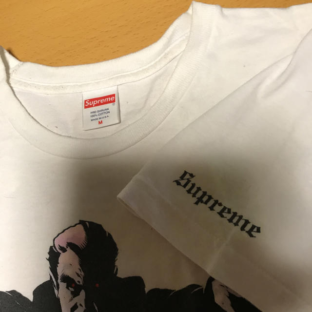 Supreme(シュプリーム)のSUPREMEホワイトTシャツ(ドラキュラ) メンズのトップス(Tシャツ/カットソー(半袖/袖なし))の商品写真