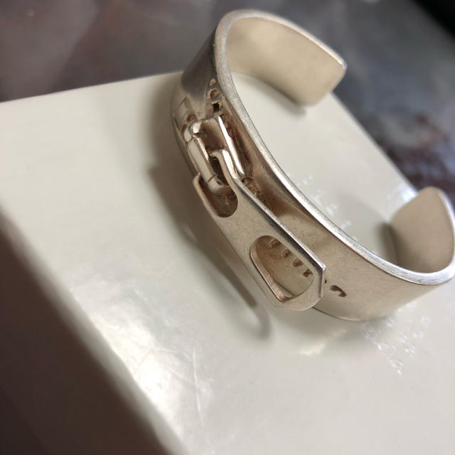 Maison Martin Margiela(マルタンマルジェラ)のmaison margiela zip design bangle ブレスレット メンズのアクセサリー(ブレスレット)の商品写真