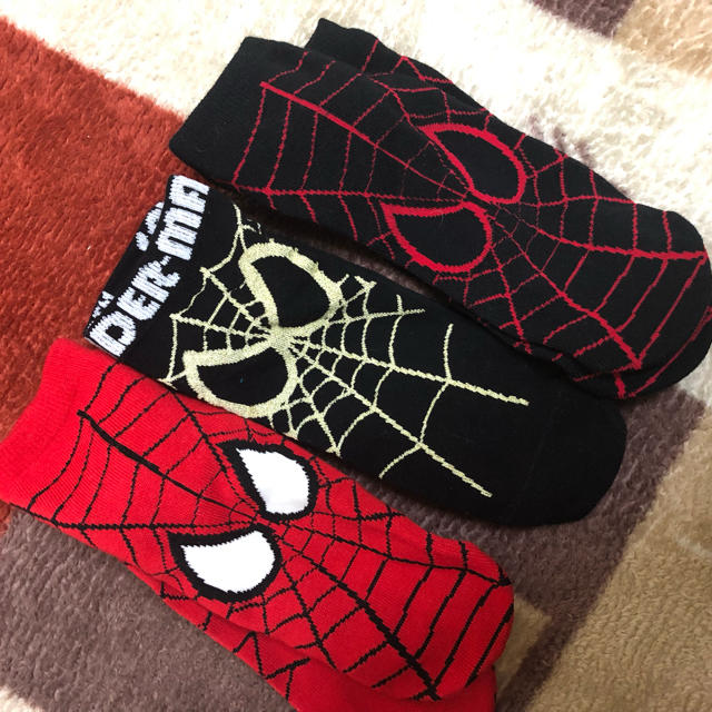 スパイダーマンの靴下 メンズのレッグウェア(ソックス)の商品写真