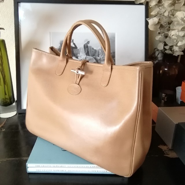 LONGCHAMP(ロンシャン)の綺麗め。LONGCHAMP　ロンシャン　ロゾ　トートバッグ　大（ブラウン） レディースのバッグ(トートバッグ)の商品写真