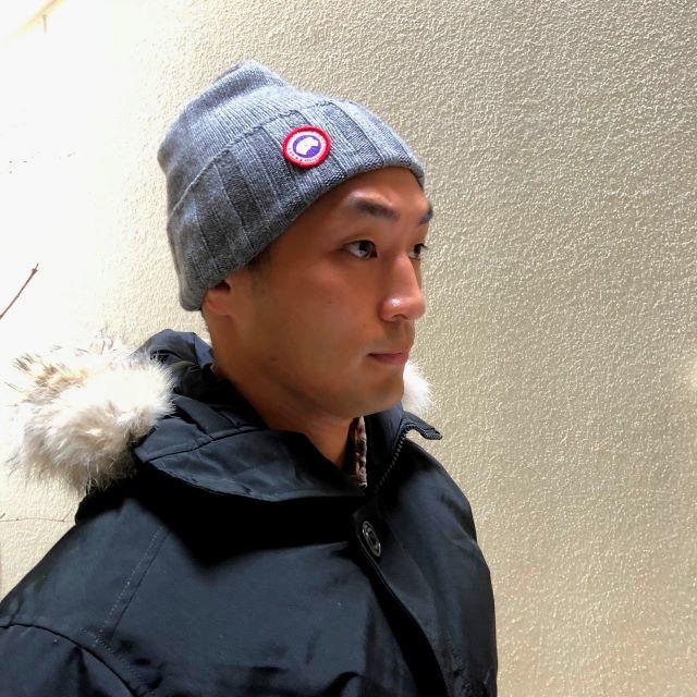 CANADA GOOSE(カナダグース)のカナダグースニット帽小グレー値下げします。 メンズの帽子(ニット帽/ビーニー)の商品写真