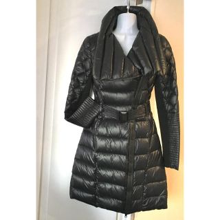 ですB C BG MAX AZRIA のダウンコート