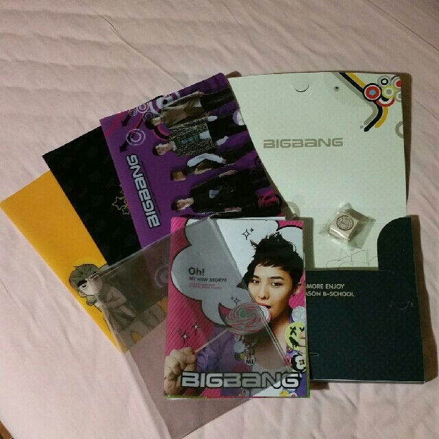 BIGBANG(ビッグバン)のBIGBANG　公式グッズ　スクールセット エンタメ/ホビーのCD(K-POP/アジア)の商品写真