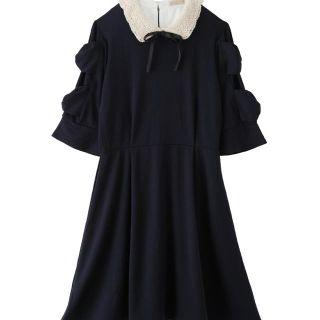 アクシーズファム(axes femme)の新品  リボン袖フレアワンピース(ひざ丈ワンピース)