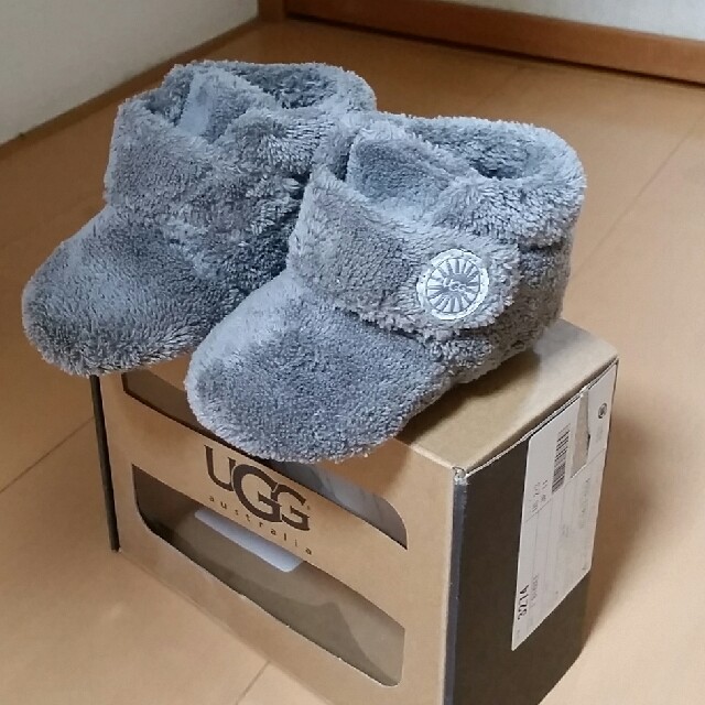 UGG(アグ)のUGG ベビーシューズ キッズ/ベビー/マタニティのベビー靴/シューズ(~14cm)(ブーツ)の商品写真