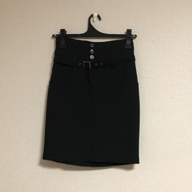 BeBe(ベベ)のbebe タイトスカート レディースのスカート(ひざ丈スカート)の商品写真