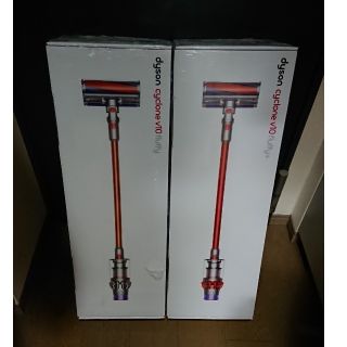 ダイソン(Dyson)のDyson v10 2018最新掃除機 fluffy & fluffy+セット(掃除機)