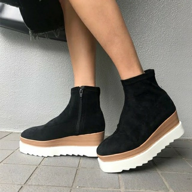 Stella McCartney(ステラマッカートニー)のAMAIL Jagged fit boots  レディースの靴/シューズ(ブーツ)の商品写真