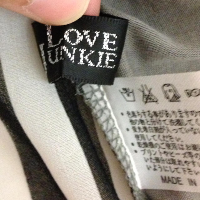 LOVE JUNKIE(ラブジャンキー)のＬＯＶＥ ＪＵＮＫＩＥ レディースのトップス(Tシャツ(半袖/袖なし))の商品写真