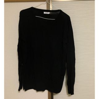 ザラ(ZARA)のKOE Vネック ニット 黒(ニット/セーター)